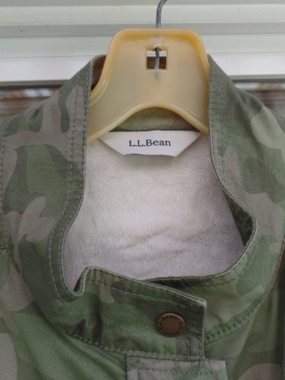 EUC LL Bean XL 18 20 Freeport Field Jacket Lined Camouflage Print Sherpa Lined - Picture 2 of 16
